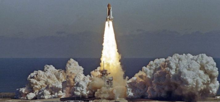 Space-Shuttle-Challenger-1986